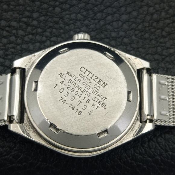 Vintage 1984 Citizen Automatic Womans Silver Watch W/daydate & Blue accents